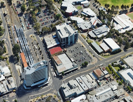 Kingsway, Glen Waverley Kingsway, Glen Waverley