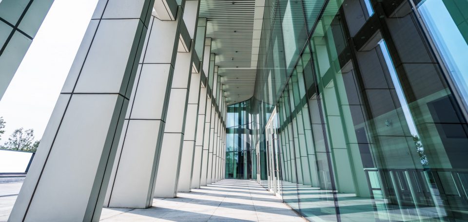 Modern,Office,Building,Outdoors,In,The,Downtown